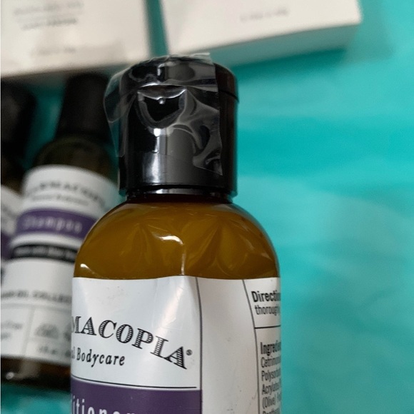 Pharmacopia travel size shampoo condition o2 - Picture 4 of 6